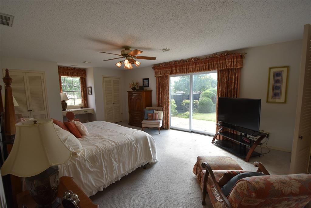 726 Robin Road Property Photo 30