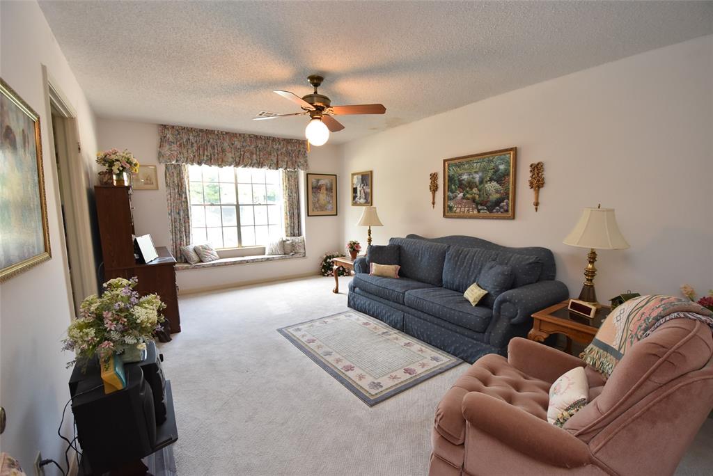 726 Robin Road Property Photo 36
