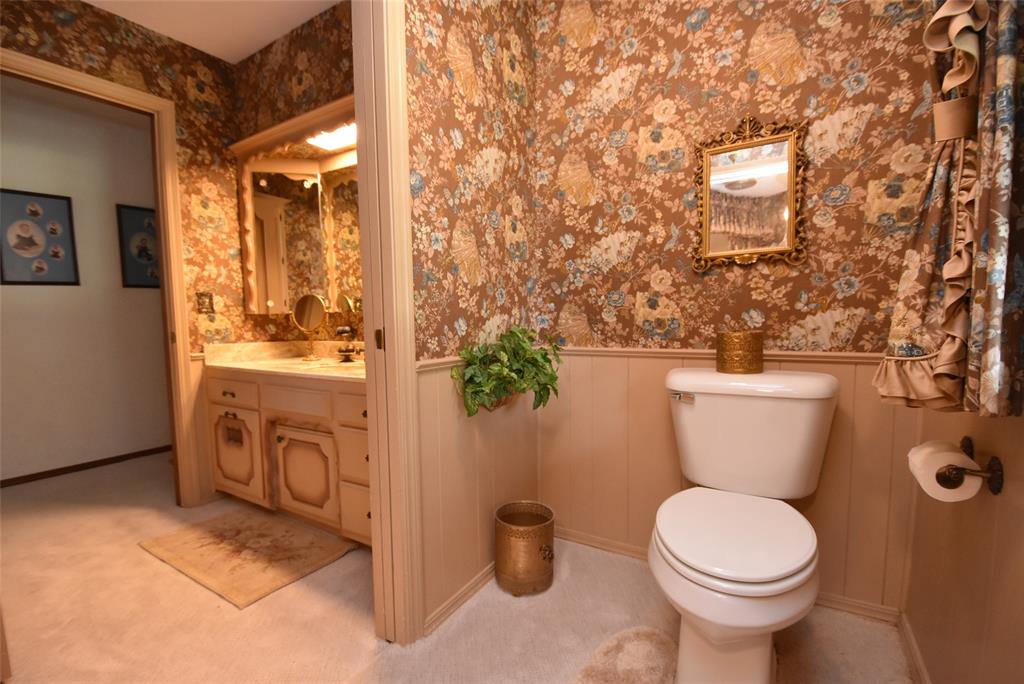 726 Robin Road Property Photo 43