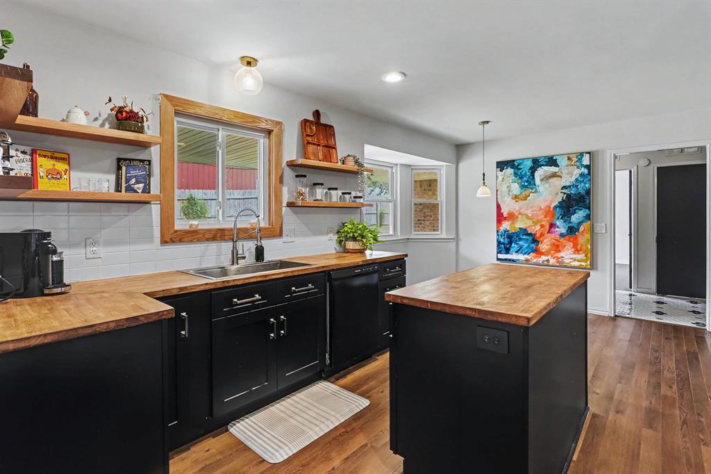 4020 Bluestem Circle Property Photo 11