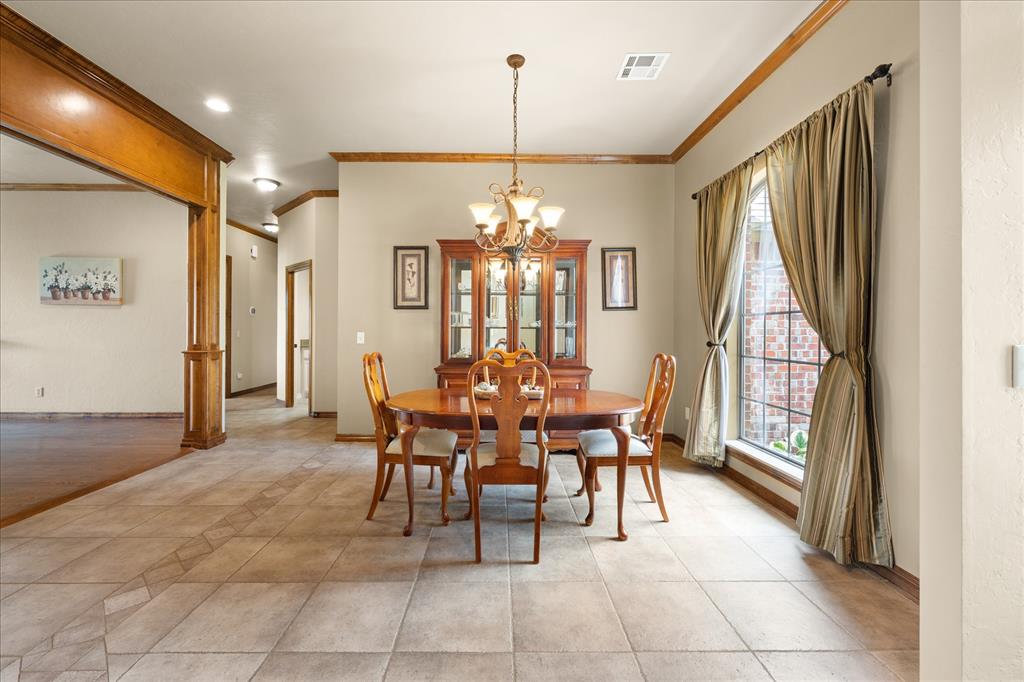 1632 Deer Park Drive Property Photo 4