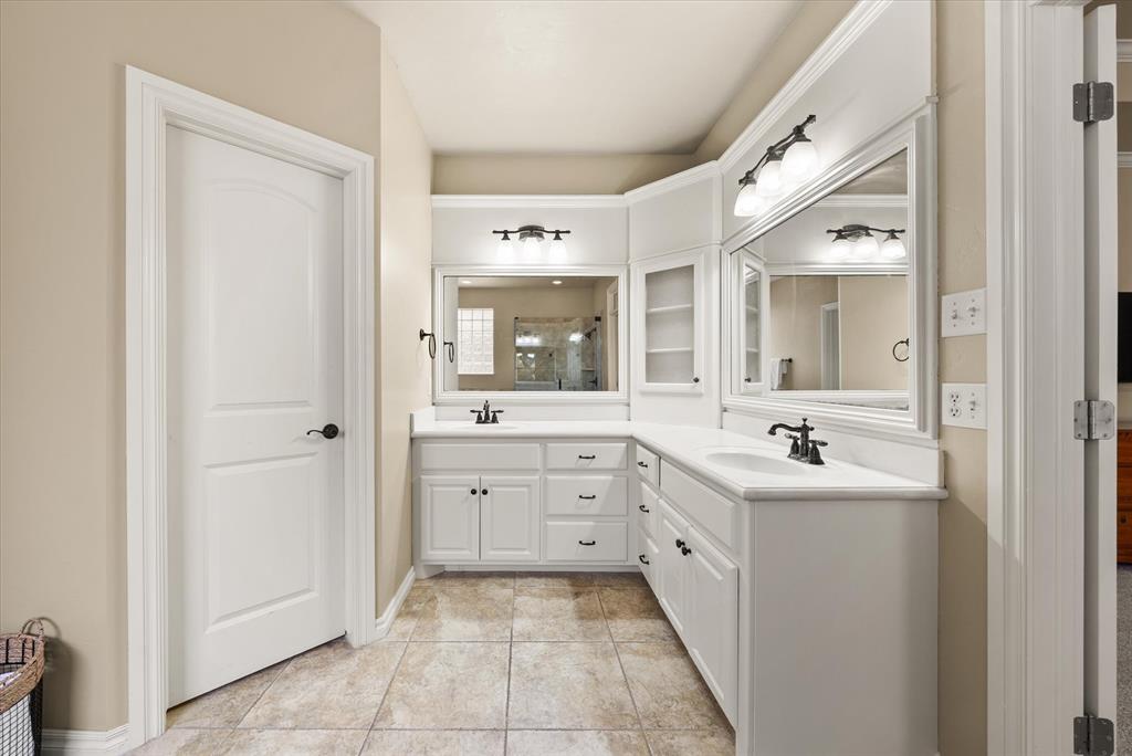 1632 Deer Park Drive Property Photo 27
