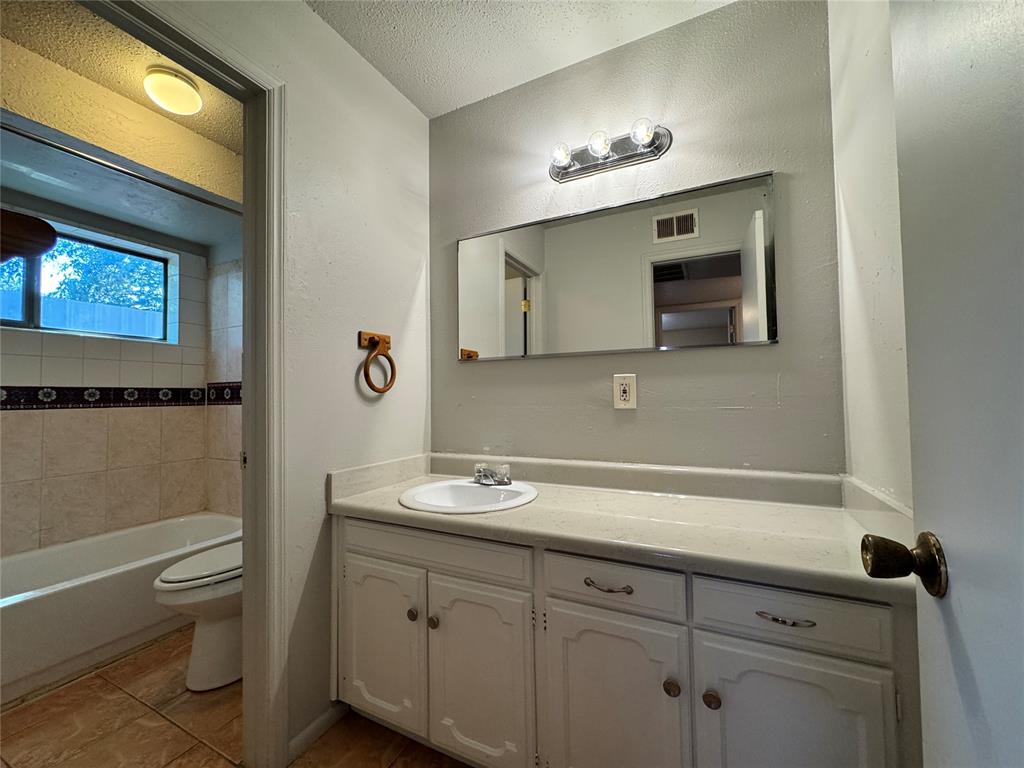 7413 Melrose Lane Property Photo 18