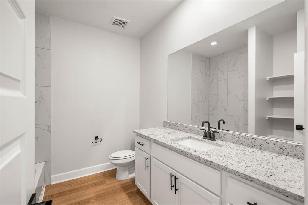 3108 Adelyn Terrace Property Photo 11