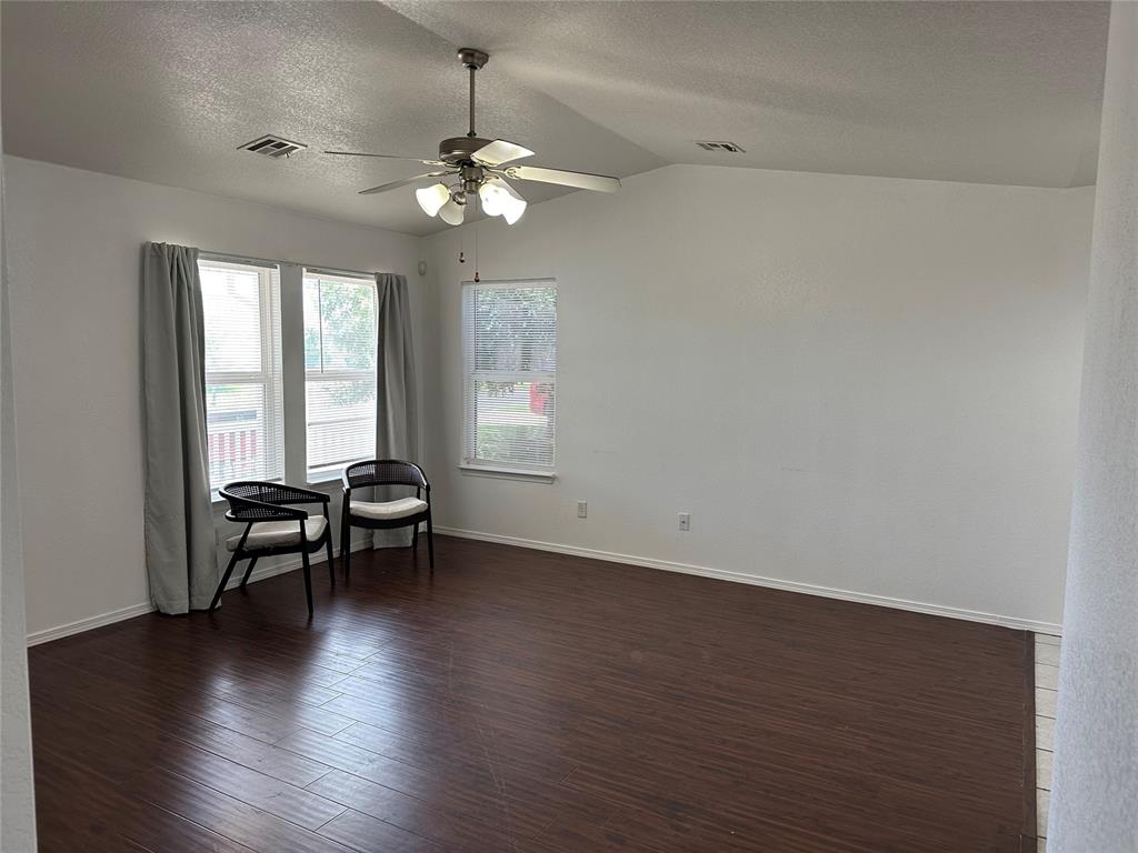 501 Poppy Lane Property Photo 8