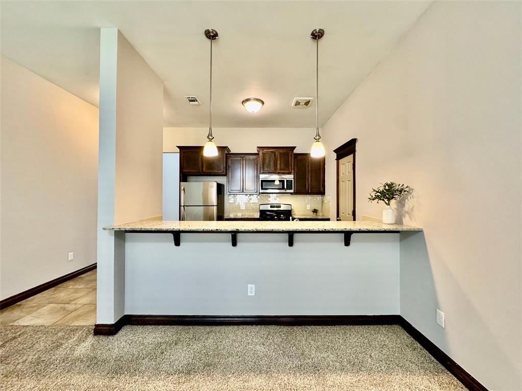 18123 Manera Way Property Photo 4