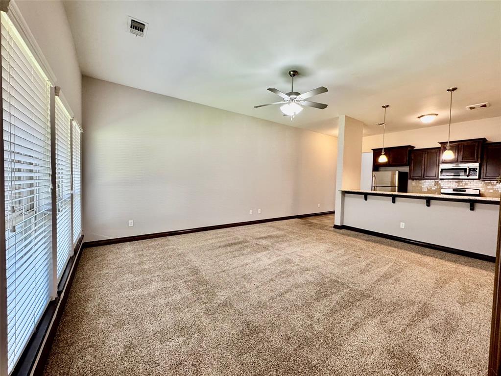 18123 Manera Way Property Photo 15