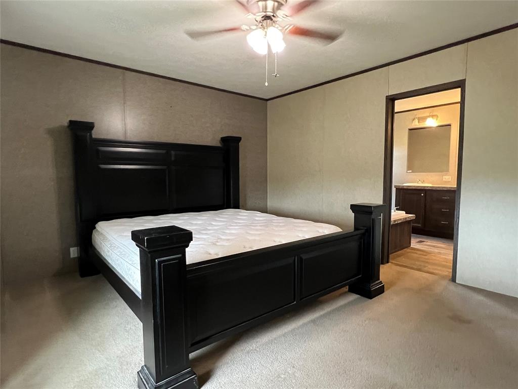 314 Walter Way Property Photo 13