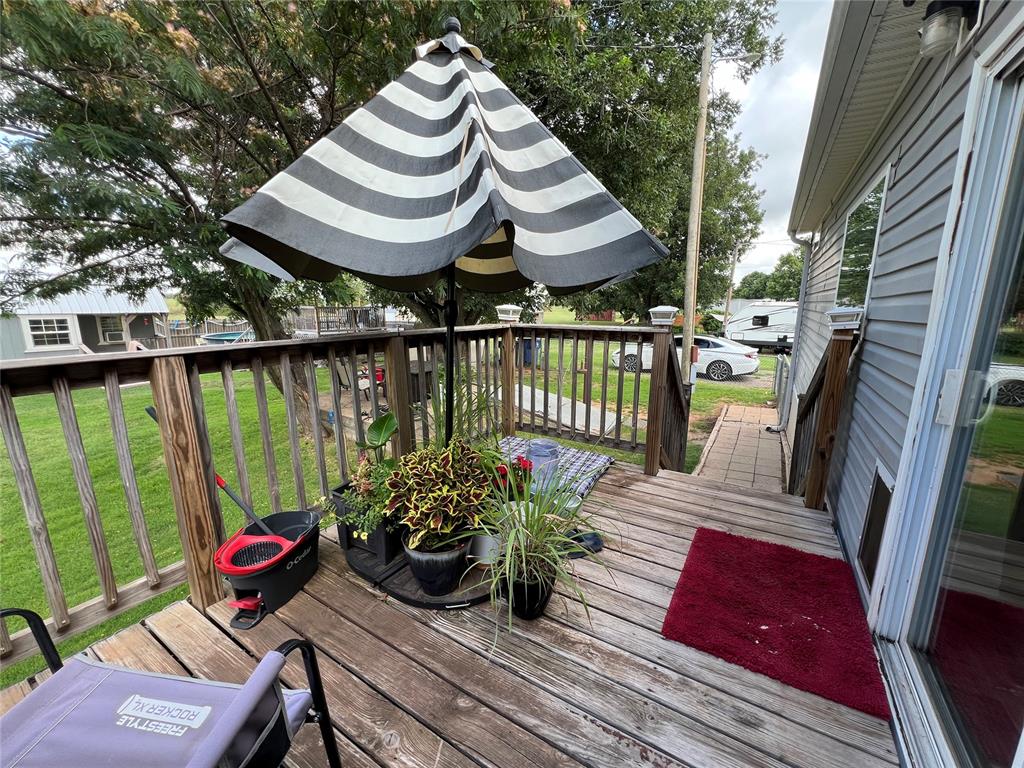 314 Walter Way Property Photo 23