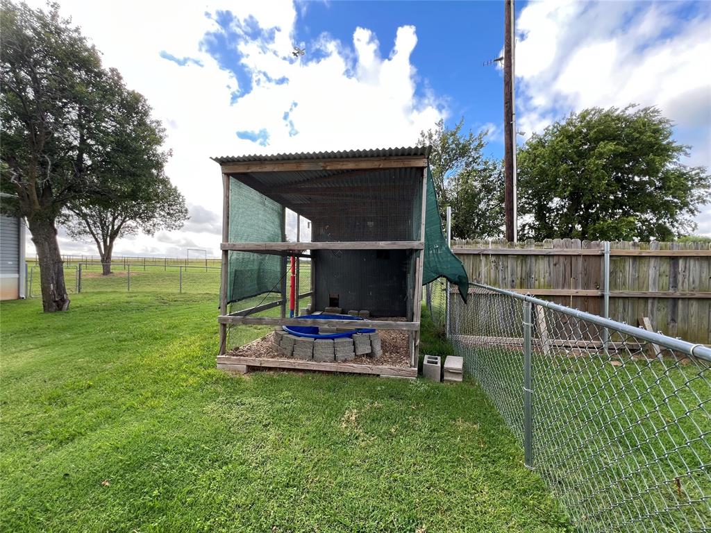 314 Walter Way Property Photo 25
