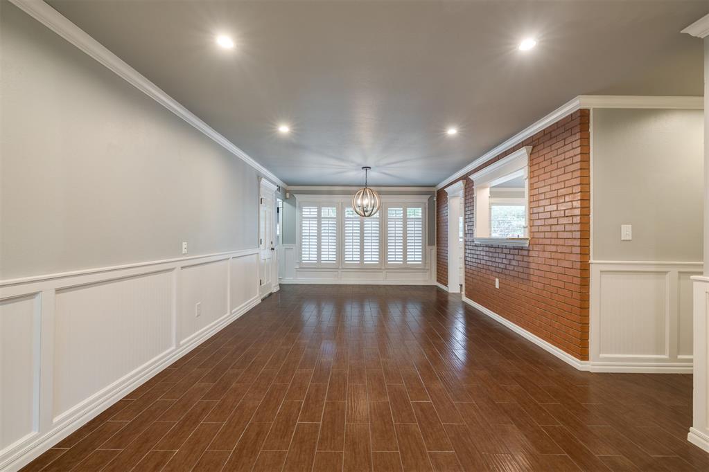 2725 Nw 68th Street Property Photo 5
