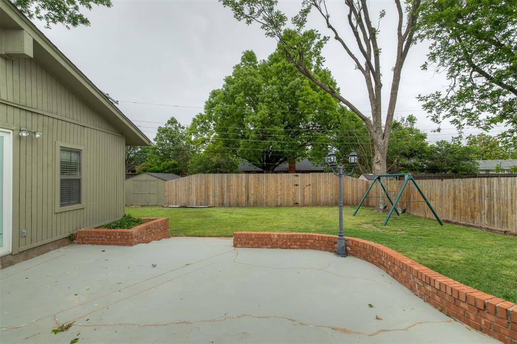 2725 Nw 68th Street Property Photo 39