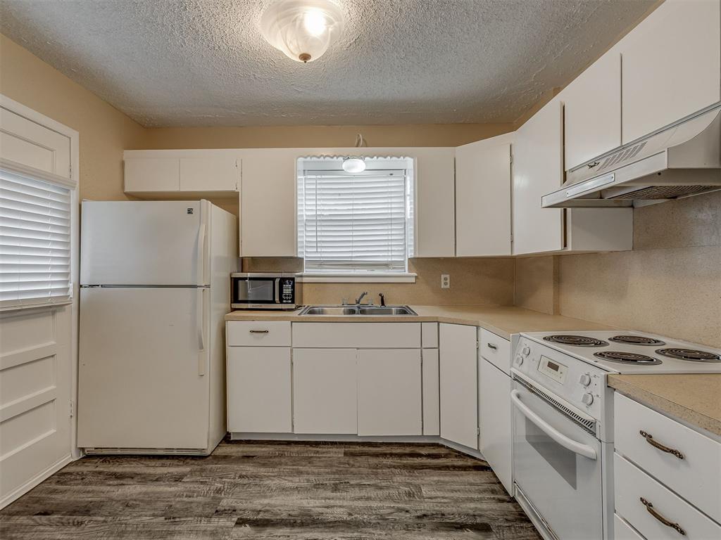 600 E Johnson Street 600 Property Photo 5
