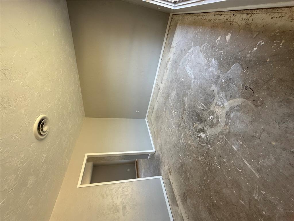 1239766 Property Photo 2