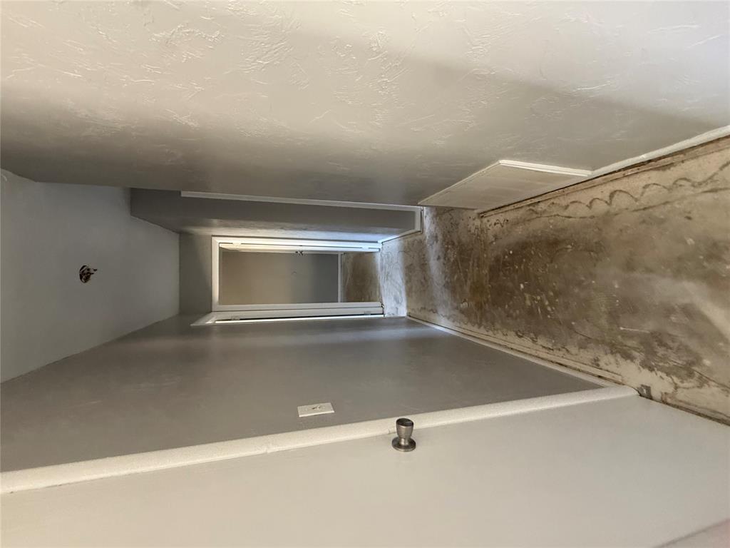 1239766 Property Photo 3