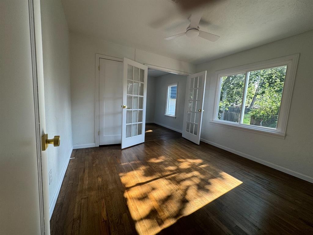 1119 W Eufaula Street Property Photo 4