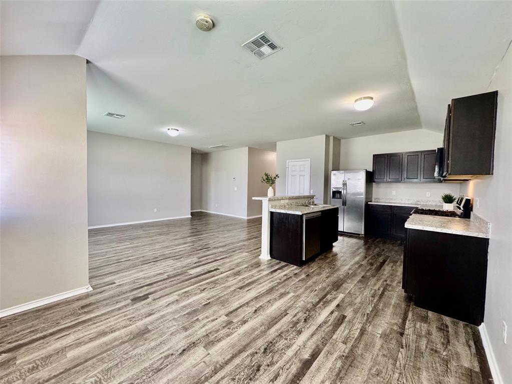 5303 Nicole Drive Property Photo 8