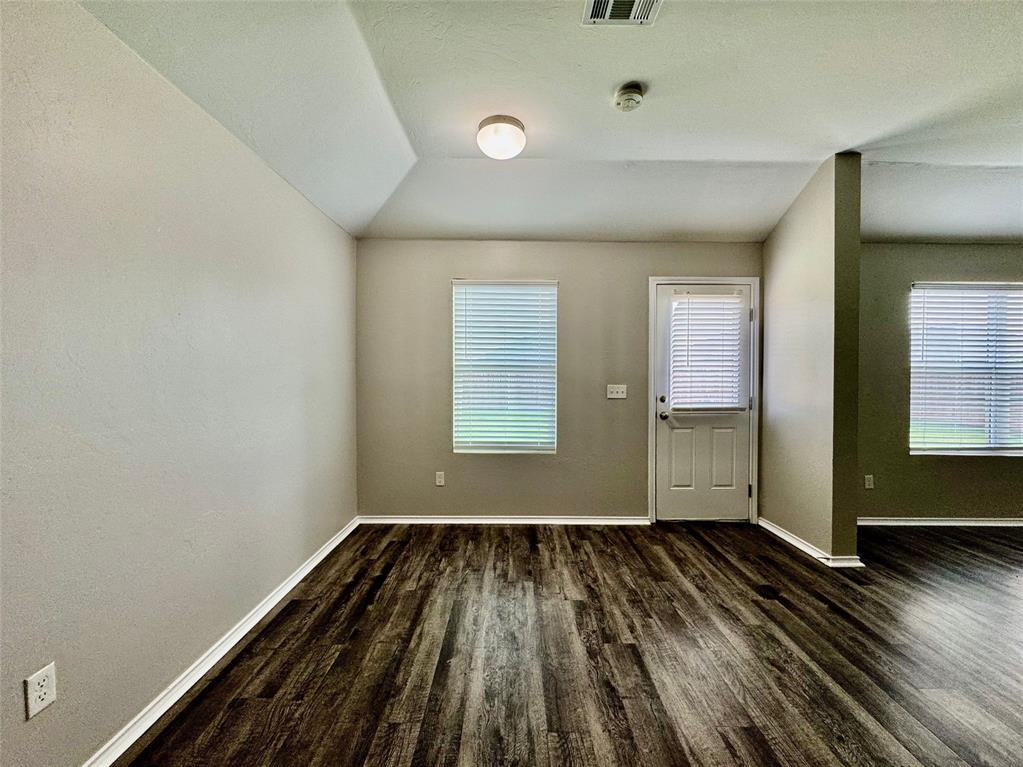 5303 Nicole Drive Property Photo 17