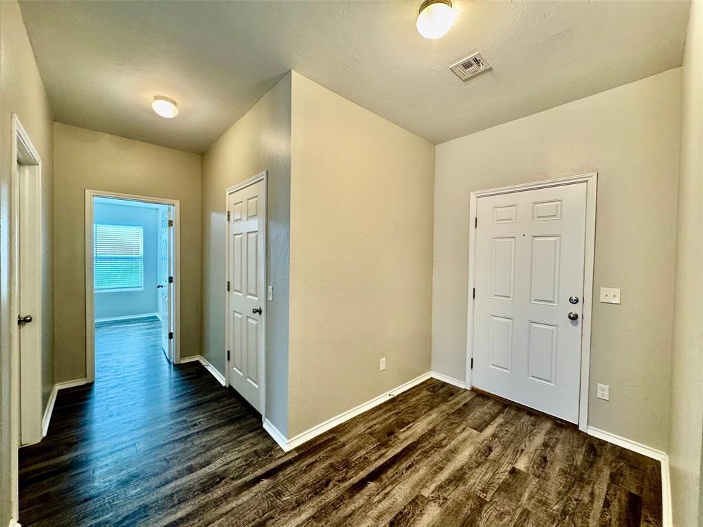 5303 Nicole Drive Property Photo 19