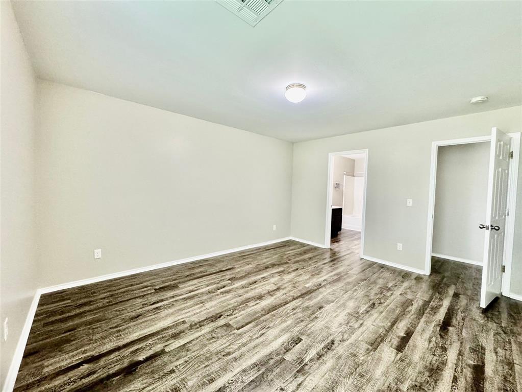 5303 Nicole Drive Property Photo 21