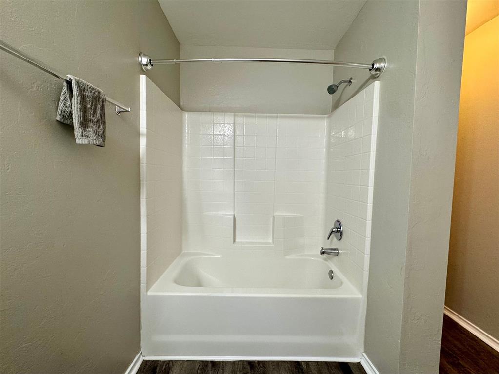 5303 Nicole Drive Property Photo 23