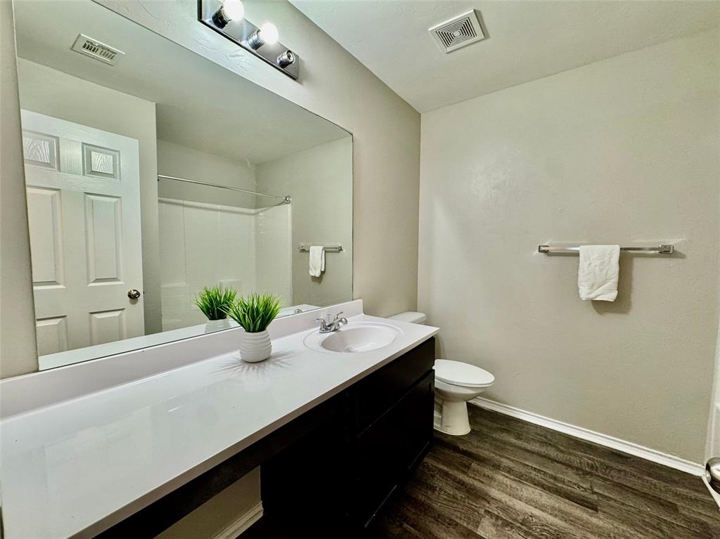5303 Nicole Drive Property Photo 29