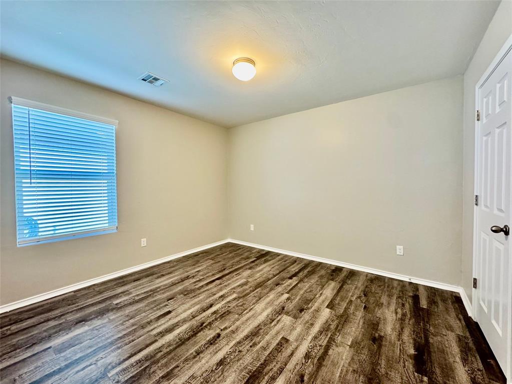 5303 Nicole Drive Property Photo 32