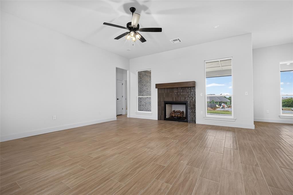 1429 Buckhorn Place Property Photo 6