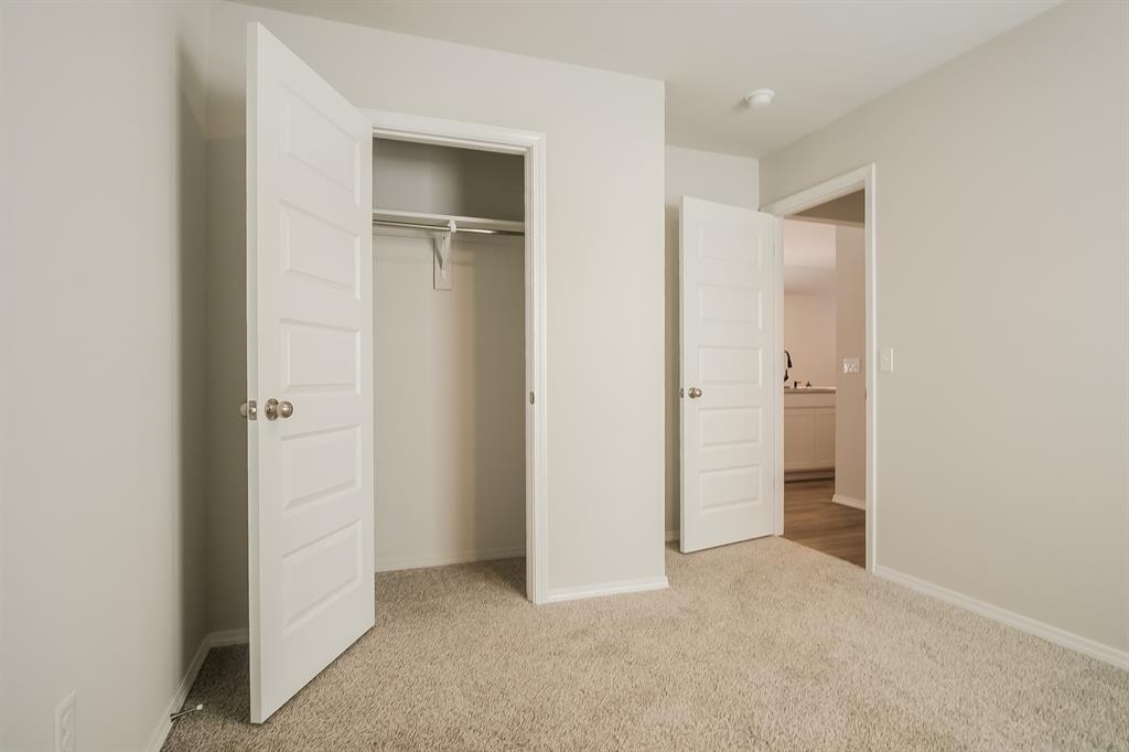 1212 Guthrie Farms Boulevard Property Photo 11