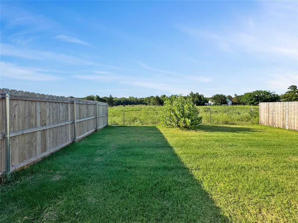 1212 Guthrie Farms Boulevard Property Photo 16