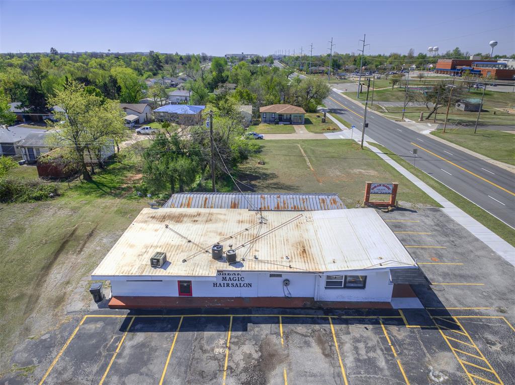 2000 S Midwest Boulevard Property Photo 4