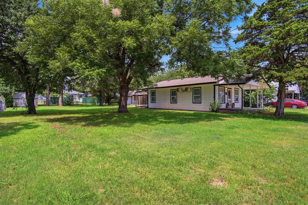 1412 S Evans Avenue Property Photo 24