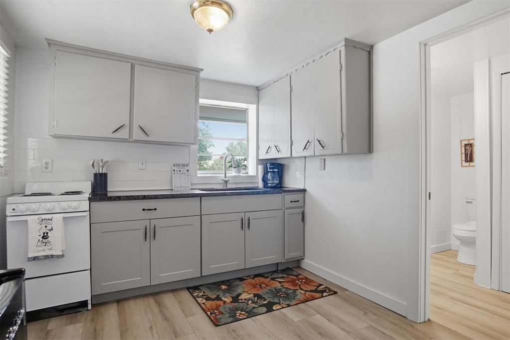 1412 S Evans Avenue Property Photo 33