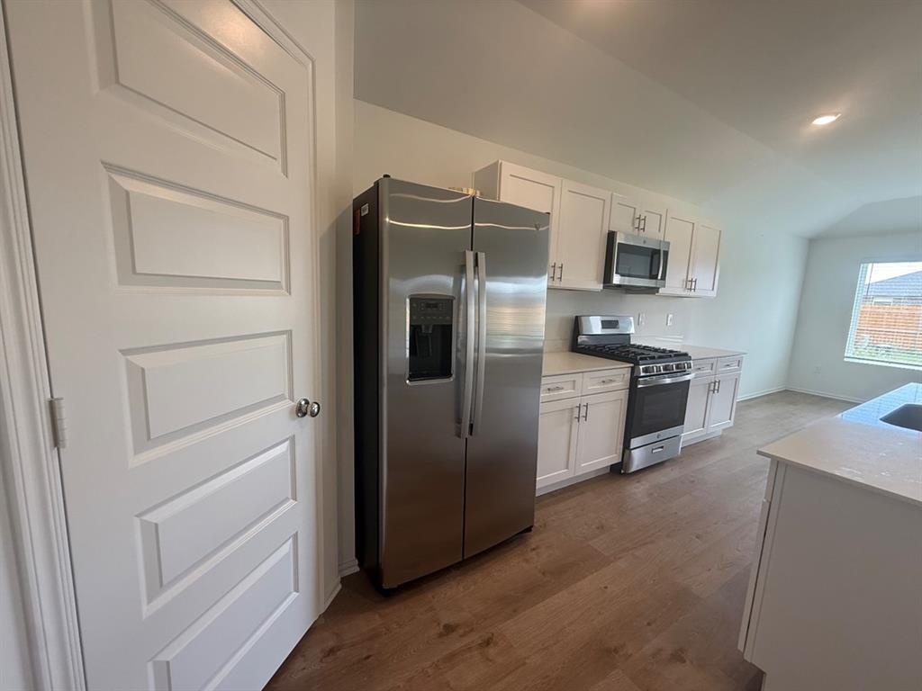16213 Maroon Drive Property Photo 11