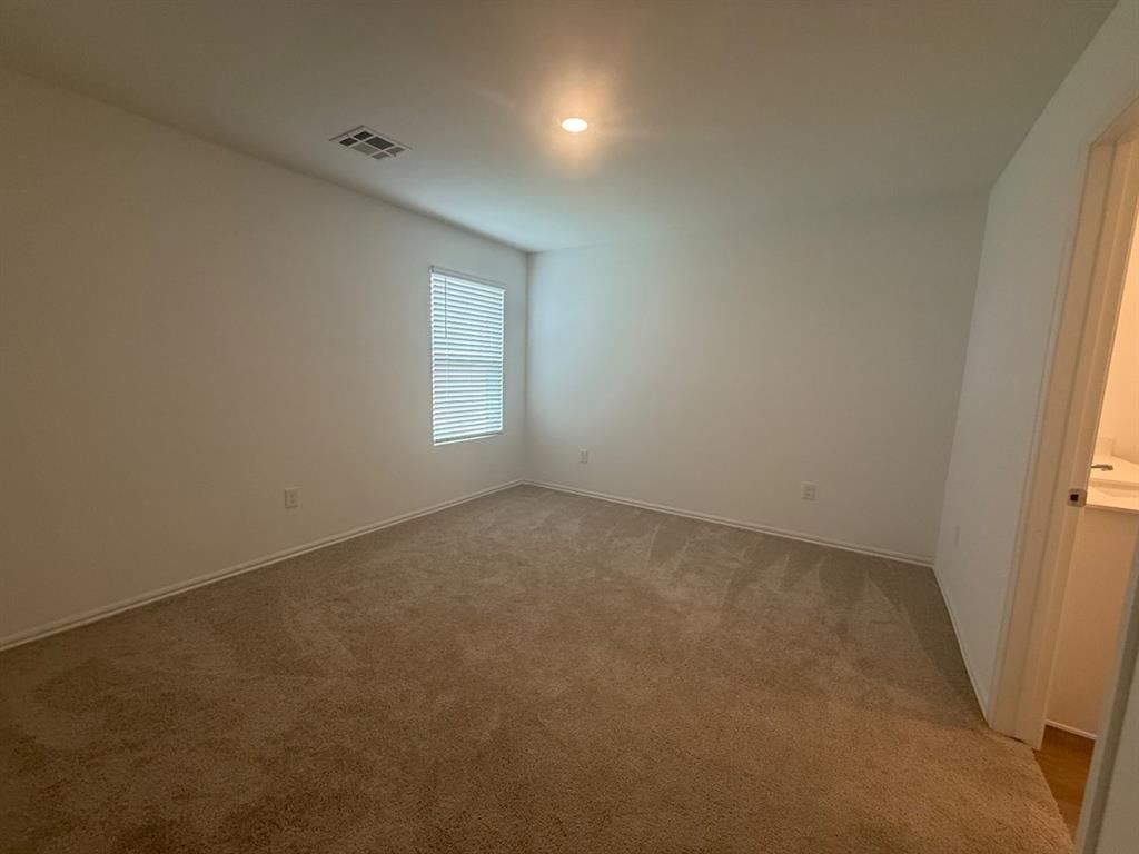 16213 Maroon Drive Property Photo 16