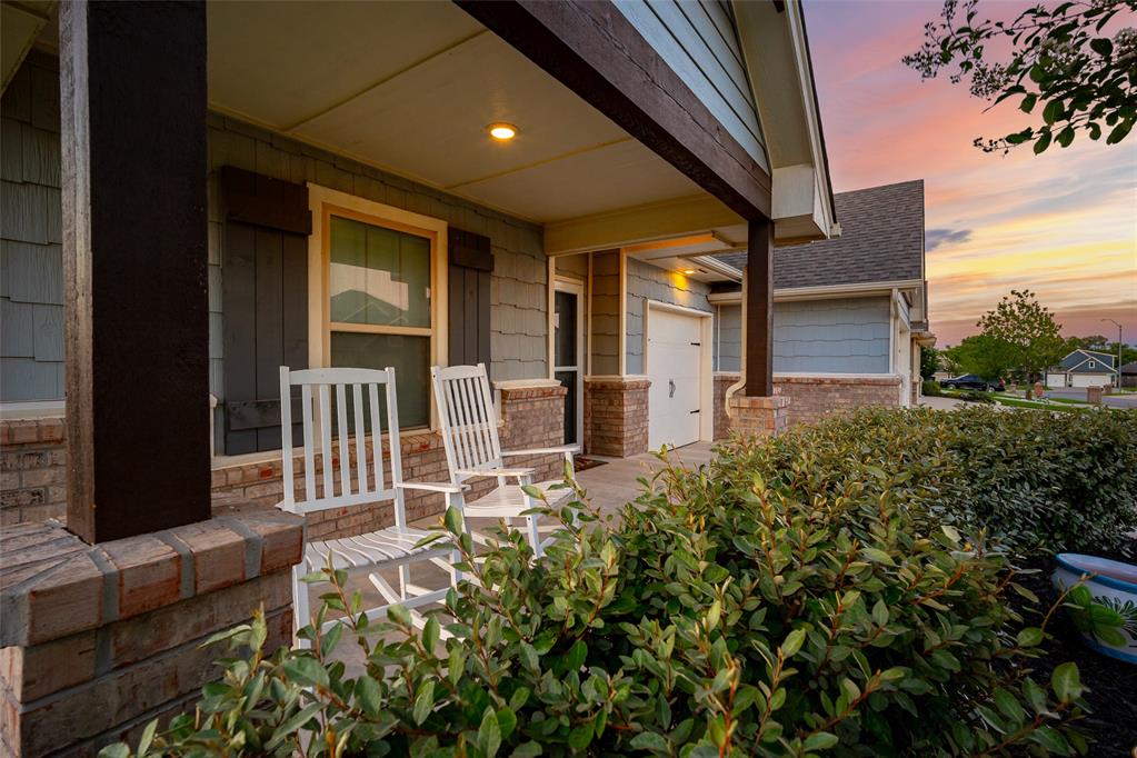 10117 Nw 140th Street Property Photo 5