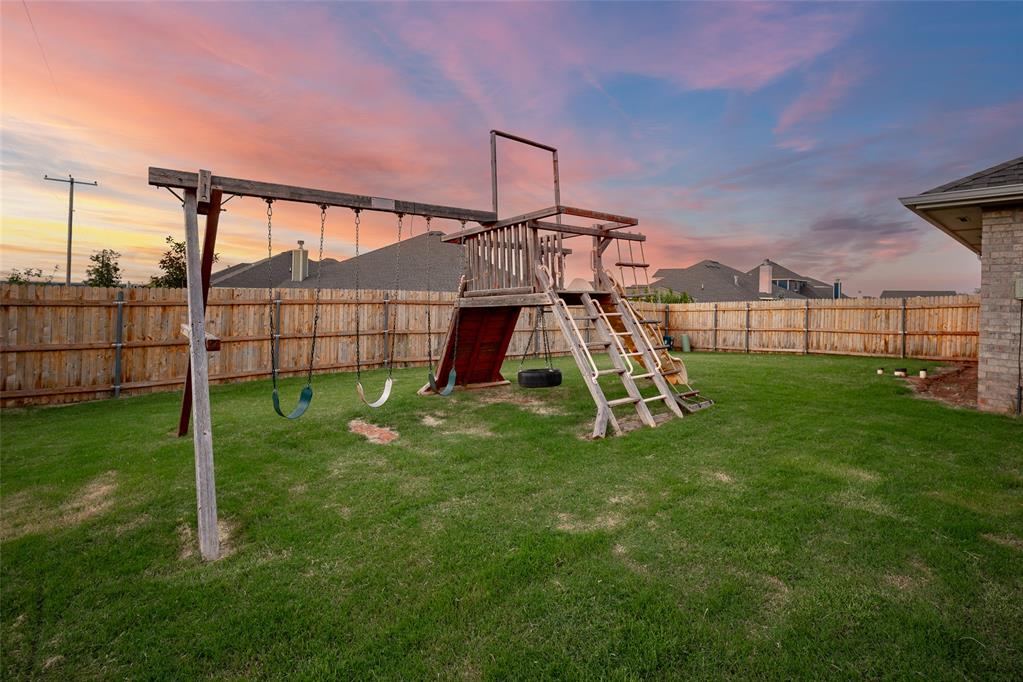 10117 Nw 140th Street Property Photo 47