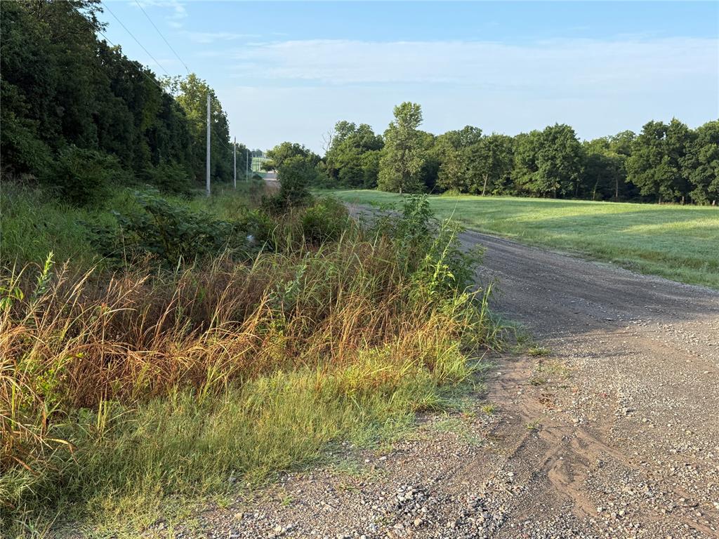 1 1050 Road Property Photo 7