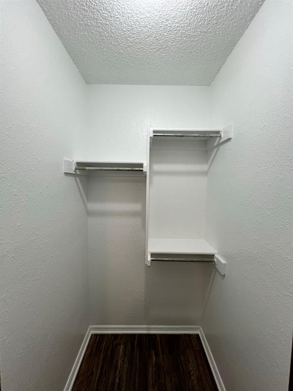 752 W Forest Drive Property Photo 8