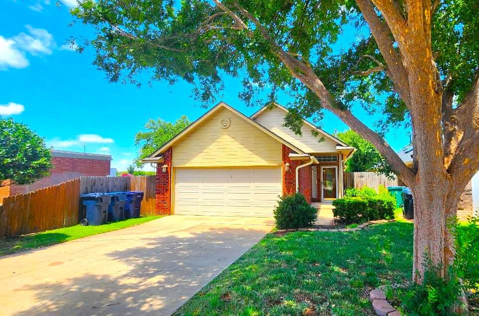 13821 Pawnee Drive Property Photo 1