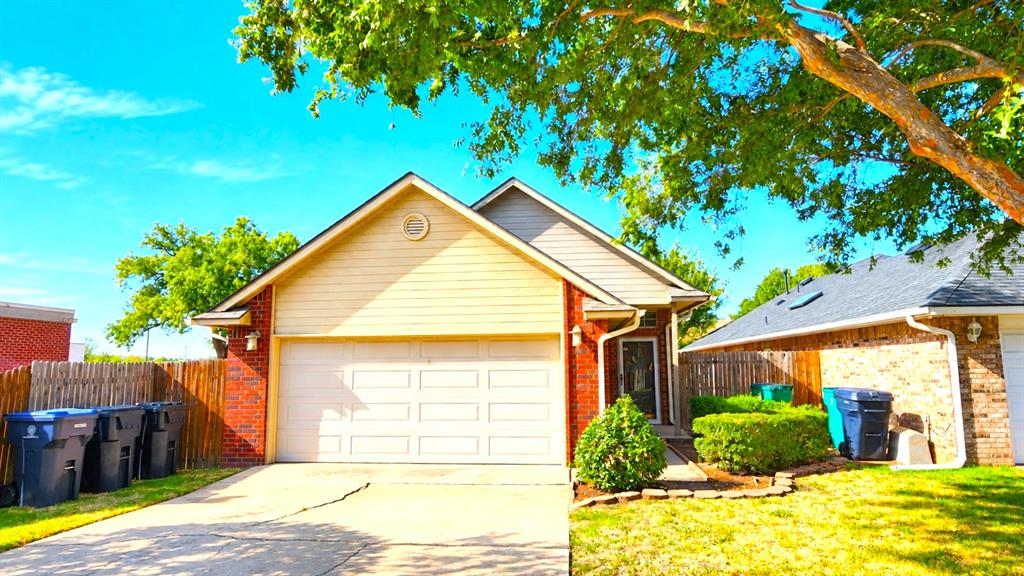 13821 Pawnee Drive Property Photo 1