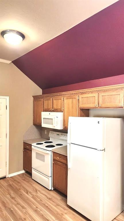 13821 Pawnee Drive Property Photo 10