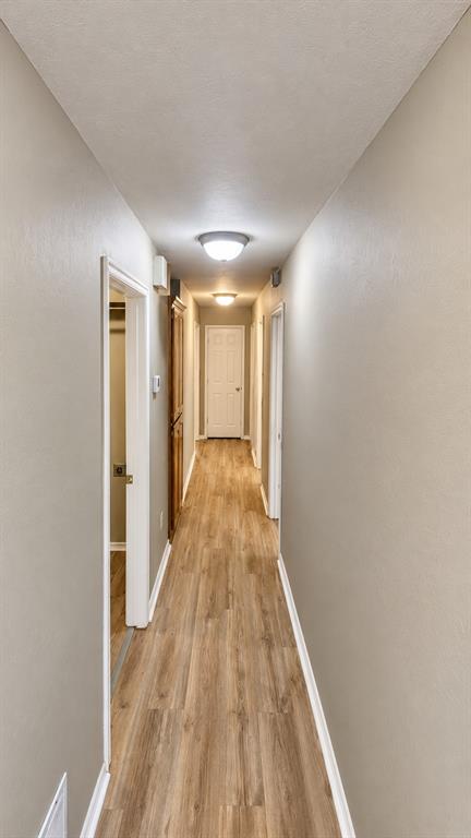 13821 Pawnee Drive Property Photo 12