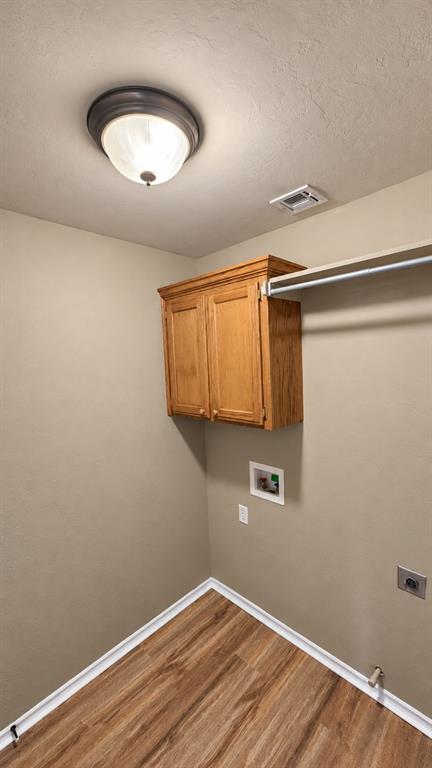 13821 Pawnee Drive Property Photo 17