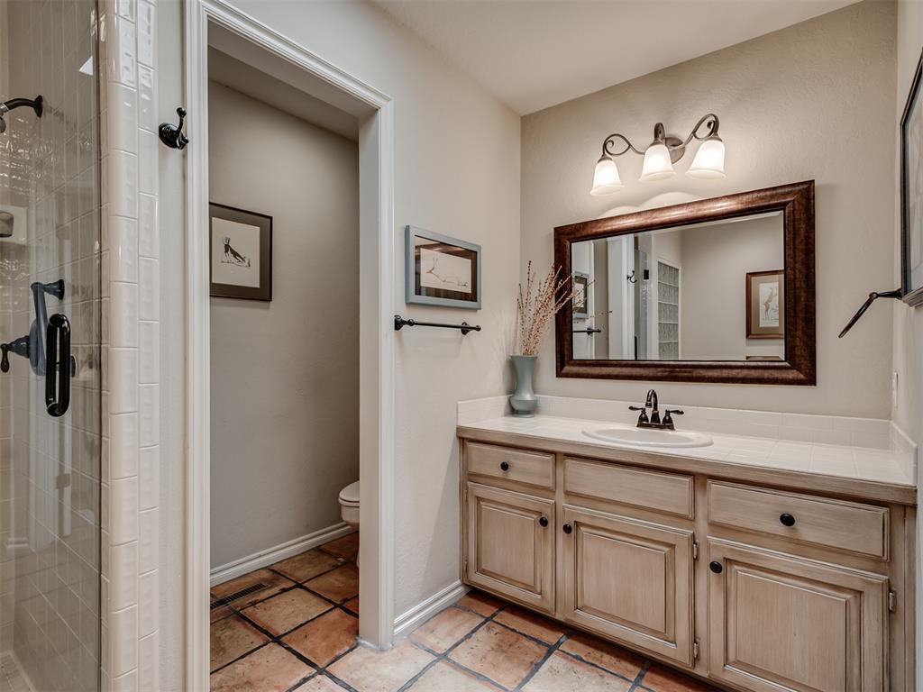 1032 Riviera Drive Property Photo 18