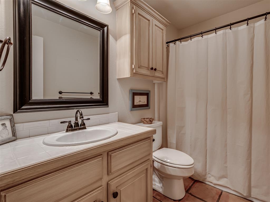 1032 Riviera Drive Property Photo 23