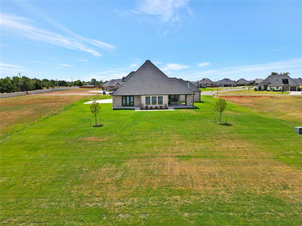 22312 Pine Bluff Way Property Photo 47
