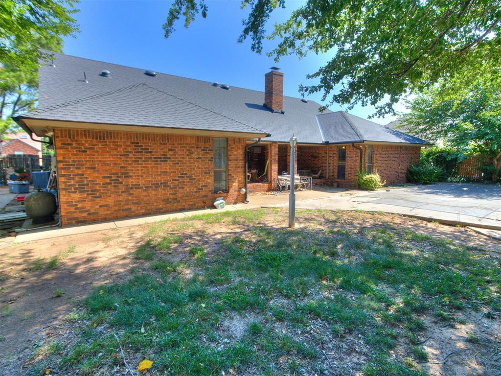 2716 Sw 110th Street Property Photo 6