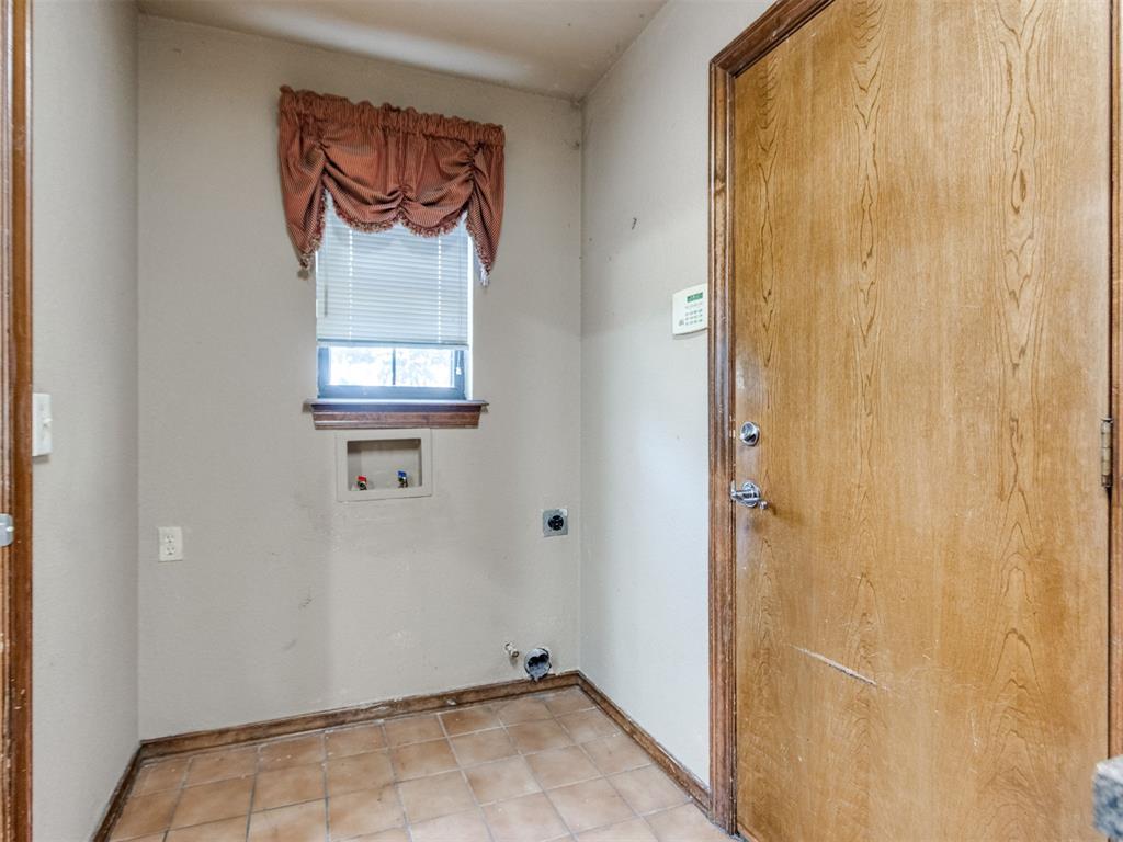 2716 Sw 110th Street Property Photo 44