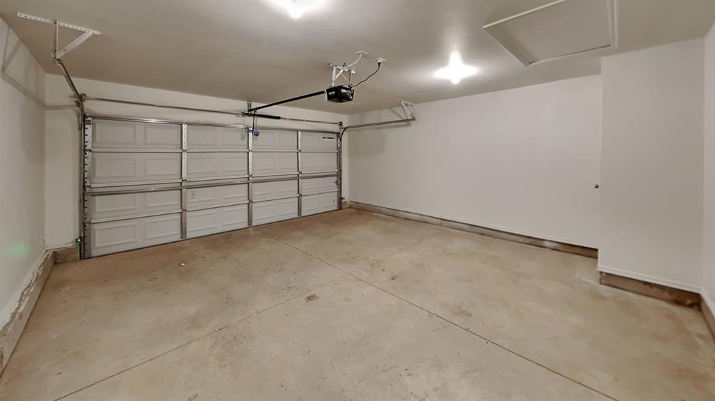 11513 University Drive Property Photo 19